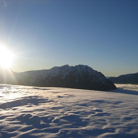 Hotel Le Dome Alpe d'Huez Екстер'єр фото