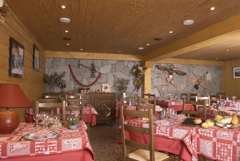 Hotel Le Dome Alpe d'Huez Екстер'єр фото